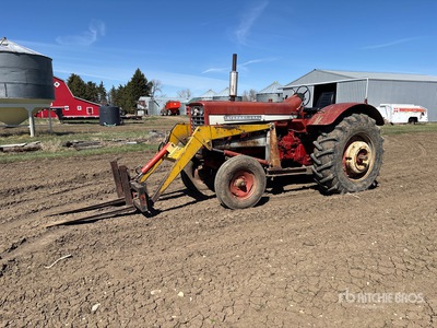 1968 International 756 Tracteur agricole 2WD