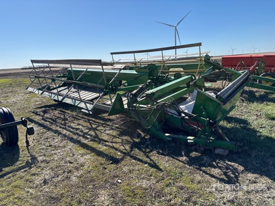 John Deere 190 16 ft Pull Type Swather Ecumeur