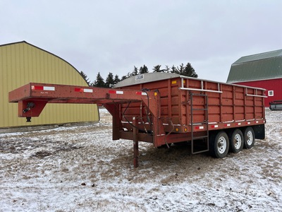 15 ft Tri/A Gooseneck Grain Trailer