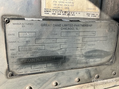 2012 Great Dane CLR-1114-32053 53 ft x 102 in T/A مقطورة مبردة