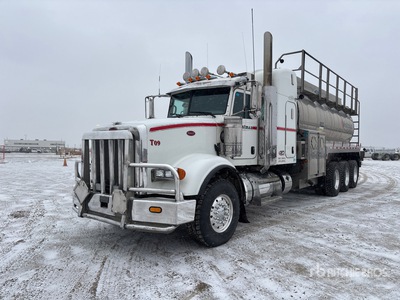 2014 Peterbilt 367 22000 L 8x6 Sleeper Camión-cisterna