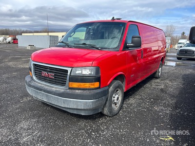 2018 GMC Savana G2500 Cargo Van