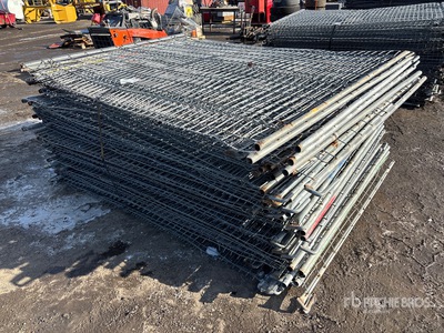 Quantity of (50) 90 in x 70 in Clôture du site