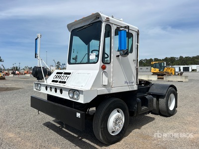 1987 Capacity TJ4000F 4x2 نصف جرارلجر المعدات