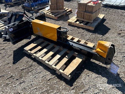 2026 GIYI GY-HLS82 25 in Skid Steer Log Splitter (Unused)
