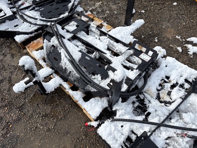 2026 GIYI GY-SF60 60 in Skid Steer Forks (Unused)