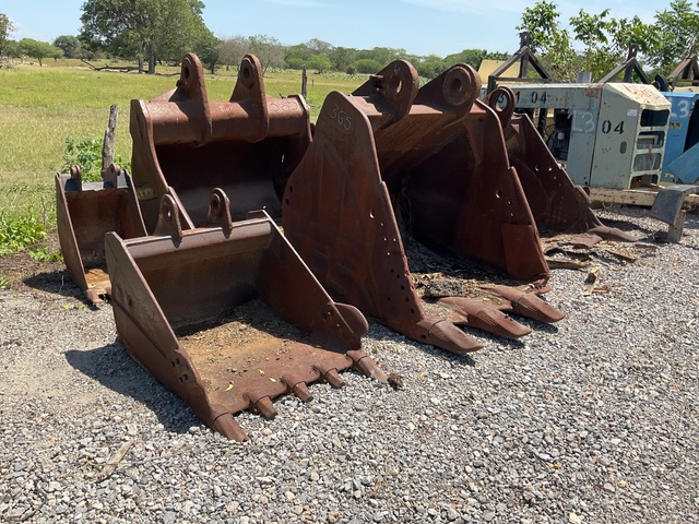 Quantity of (6) 1 (22 in) 1 (72 in) 1 (67 in) 1 (39 in) 1 (55 in) 1 (51 in) Bucket