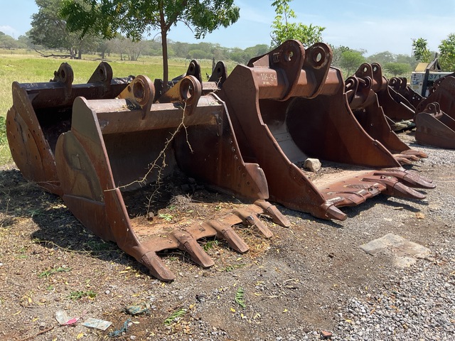 Quantity of (6) 1 (69 in) 1 (77 in) 1 (70 in) 1 (57 in) 1 (86 in) 1 (64 in) Bucket