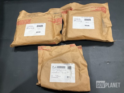 (15) Bell Helicopter 214-040-215-3 Bearing Housing Liners