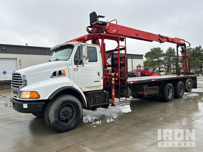 1998 Fassi F230SE22 5291 lb Knuckle Boom on 1999 Sterling 8x4 شاحنة رافعة