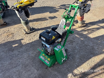 2022 Edco CPM8 Gasoline طاحنة الخرسانة