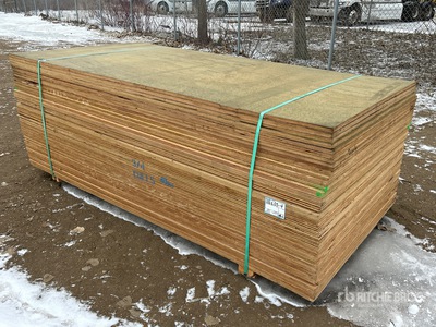 Quantity of (40) 4 ft x 8 ft Madera contrachapada (Unused)