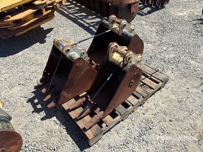 Quantity of (3) 12" 16" 24" Excavator Bucket - Fits CAT/Hyundai 302.5/R25Z-9K