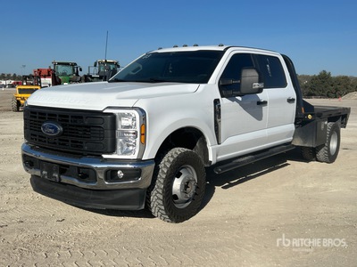 2024 Ford F-350 XL 4x4 Crew Cab Flatbed Truck