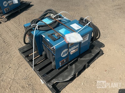 (2) Miller Invision 456MP DC Inverter Arc Welders