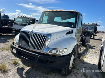 2010 International 4300 SBA 4x2 Cab and Chassis (Inoperable)