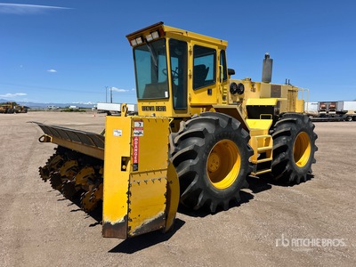 2015 Brown Bear 400D Industrial Tractor
