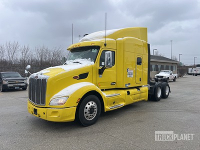 2017 Peterbilt 579 6x4 Ciągnik siodłowy T/A z kabiną sypialną