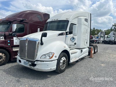 2015 Kenworth T680 6x4 Tracteur routier couchette