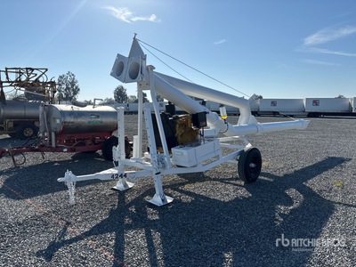 Hurricane Trailer-Mounted Water Pump