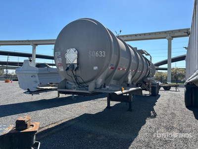 1988 Harmon 8400 gal T/A Tanker Trailer