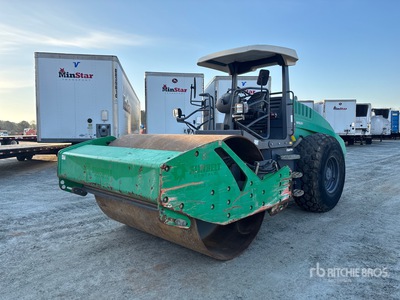 2015 Hamm H11iX Smooth Drum Compactor
