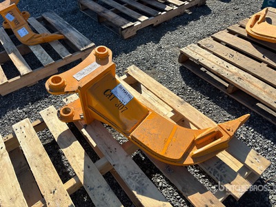 2026 GIYI 30 in Excavator Ripper - Fits Cat 307 (Unused)
