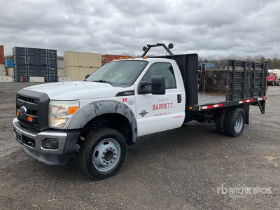 2011 Ford F-550 4x2 Flatbed Truck