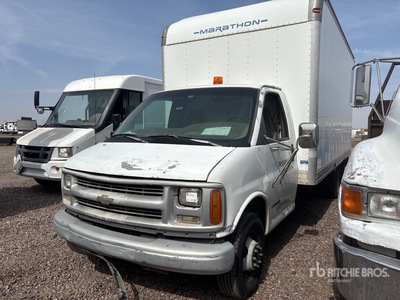 2000 Chevrolet 4x2 Moving Van Truck (Inoperable)