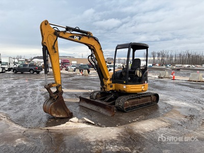 2003 Cat 304 CR Minibagger