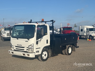 2014 Isuzu NPR 4x2 Utility Truck