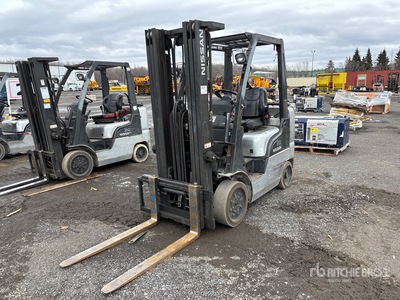 2006 Nissan MCPL02A25LV 4400 lb Cushion Tire Forklift
