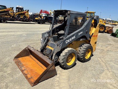 2017 John Deere 318G Minicargadora