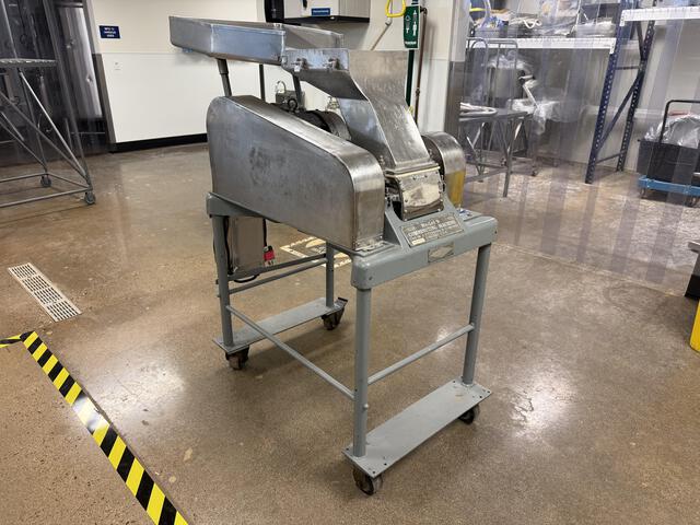 CapPlus FitzMill Model D Comminuting Machine