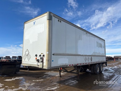 2014 Vanguard 34 ft x 102 in T/A Remolque de furgoneta