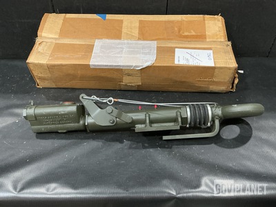 (5) Yoder 78320-2-C8 Automatic Trailer Brake Actuators