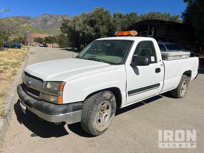 2004 Chevrolet 1500 Silverado 4x2 Pickup