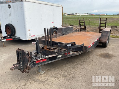 1999 Towmaster 16 ft T/A Equipment Trailer
