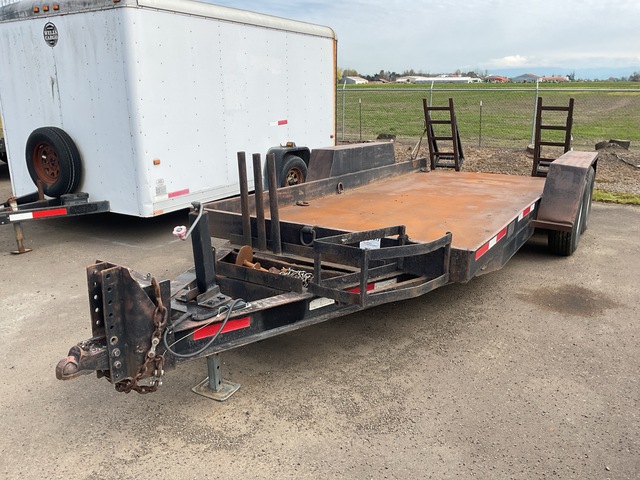 1999 Towmaster 16 ft T/A Equipment Trailer