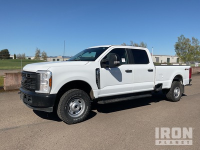 2024 Ford F-350 XL 4x4 Crew Cab Pickup