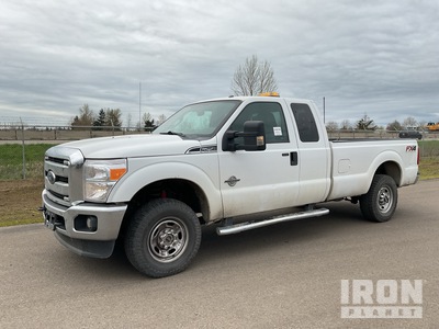 2015 Ford F-250 XLT 4x4 Extended Cab Pickup