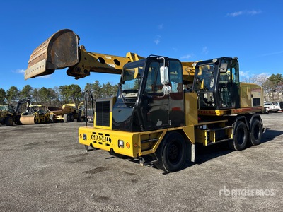 2015 Gradall XL4100IV 6x4 Highway Wheeled Excavator