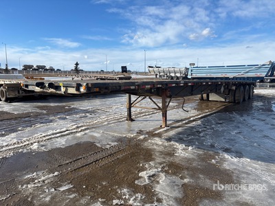 2001 Lode King 53 ft Tri/A Flatbed Trailer