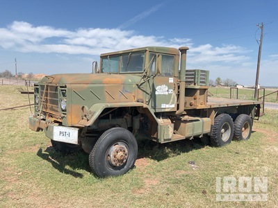 1984 AM General M923 2 1/2 Ton 6x6 Cargo Truck