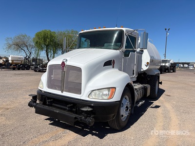 2018 Kenworth T370 2400 gal 4x2 散水車