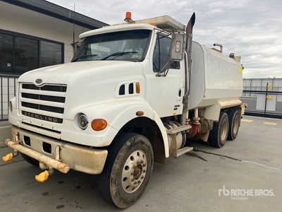 2007 Sterling LT7500 散水車