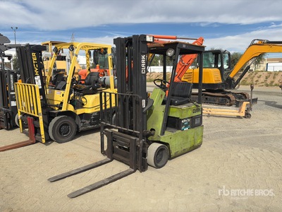 2004 Clark TM15S 2700 lb Electric Forklift
