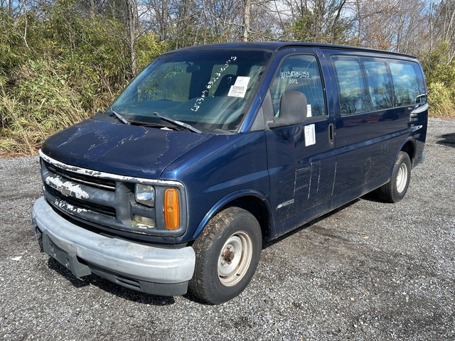 2000 Chevrolet Express G1500 Cargo Van