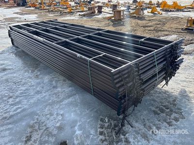 Quantity of (12) 16 ft Panel para ganado (Unused)