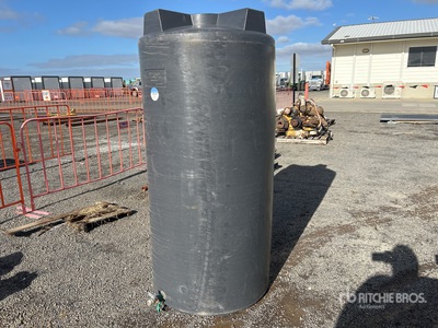 Pro Plastics 1050 L Poly Water Tank